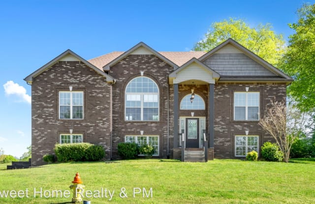 1325 Vantage Court - 1325 Vantage Court, Clarksville, TN 37040