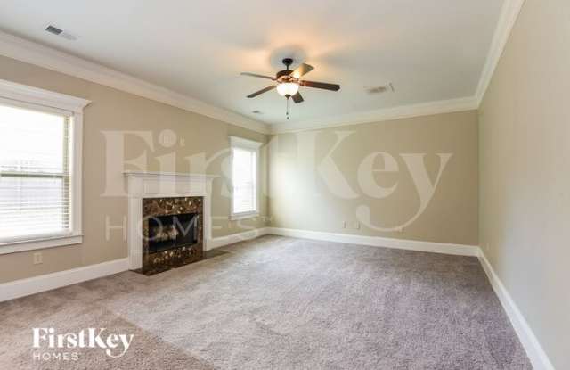 5605 Horsebarn Court