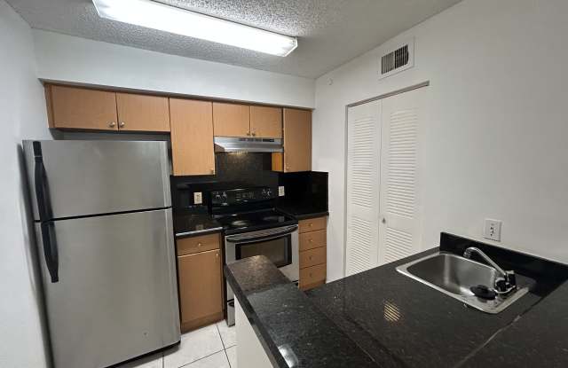 620 South Parc Rd Unit #15-2