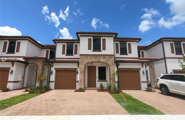 10394 W 34 ct - 10394 West 34th Court, Hialeah, FL 33018