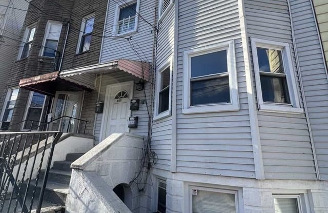 6115 Washington Street - 6115 Washington Street, West New York, NJ 07093