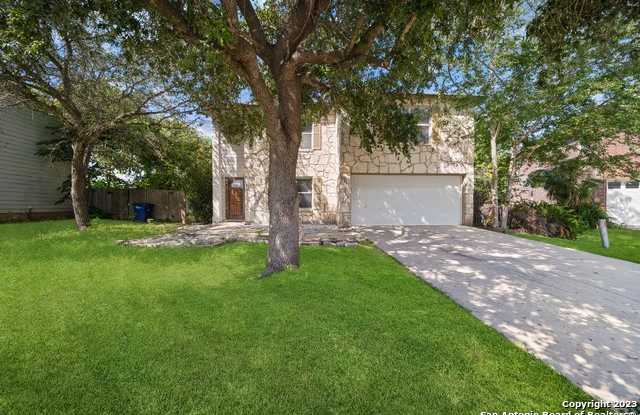 1117 Stone Hollow
