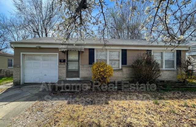 230 W Whiteside - 230 West Whiteside Street, Springfield, MO 65807