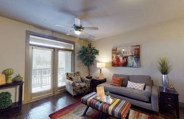 Photo of South Flores Lofts
