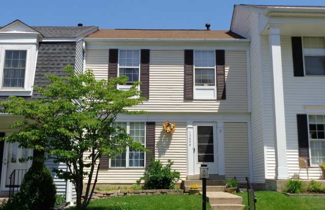 13494 FOXLEASE Court