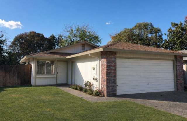 Rare find home with 2-Car Garage, Fenced Yard, with Convenient Location!