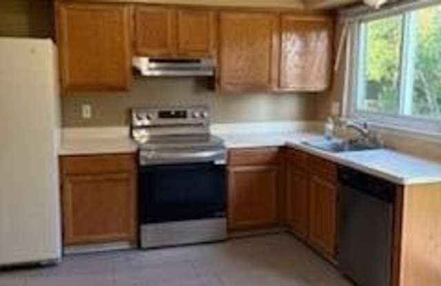 1887 Fleetwood Drive