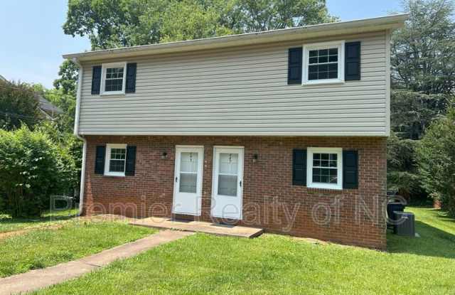 247 North Oak St