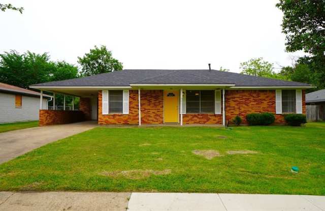 1411 Royal Drive