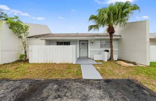 Photo of 10387 SW 209th Ln