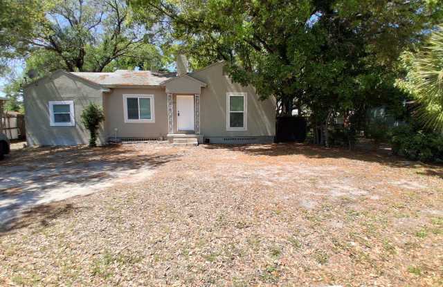 Newly renovated 3bed/2bath home in plant high district