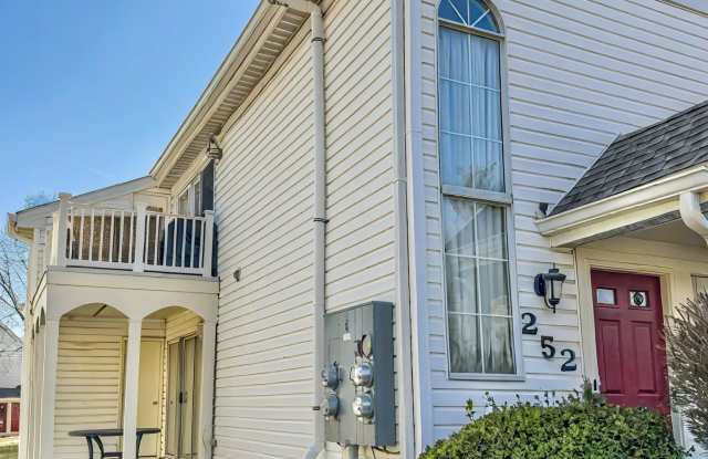 252 Tulip Lane