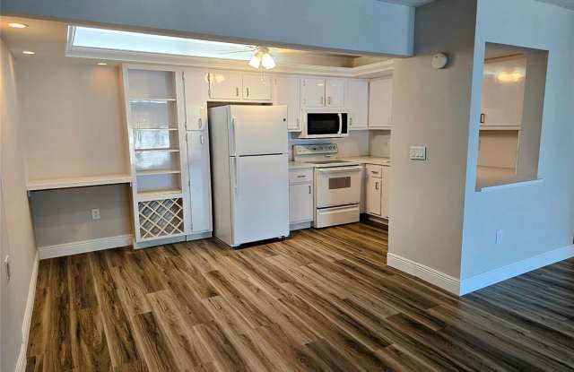 1101 River Reach Drive