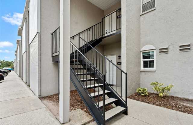 Photo of 4507 S OAK DRIVE