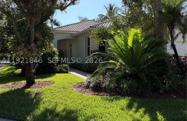 2518 Bay Pointe Ct