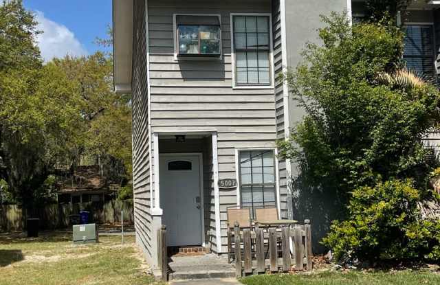 3/3 Lowcountry Living in the Heart of Park Circle