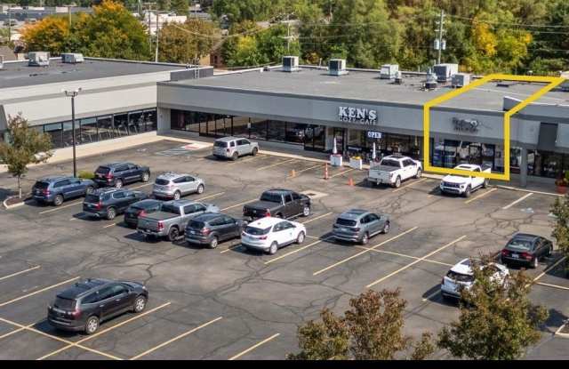 Photo of 50630 Van Dyke