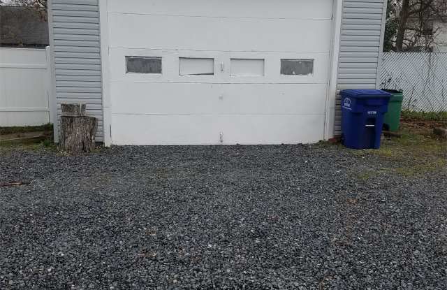 Garage- 711 Bridgeboro St.