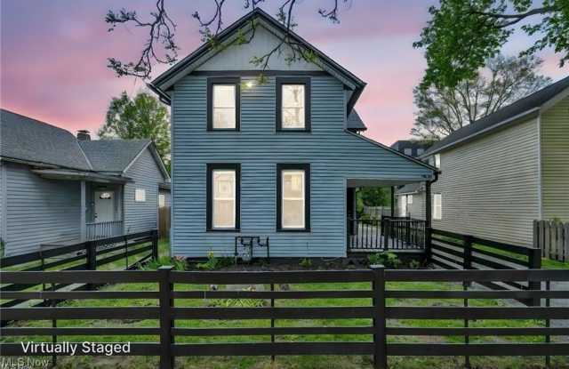 Photo of 1812 Brevier Avenue