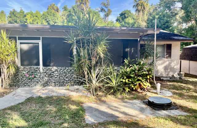 Photo of 1896 Florrie Court