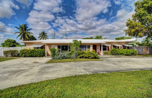 832 SE 4th Avenue - 832 Southeast 4th Avenue, Delray Beach, FL 33483