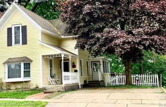 442 BUTLER Street