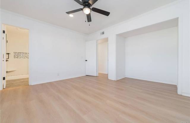 1817 North Symphony Street