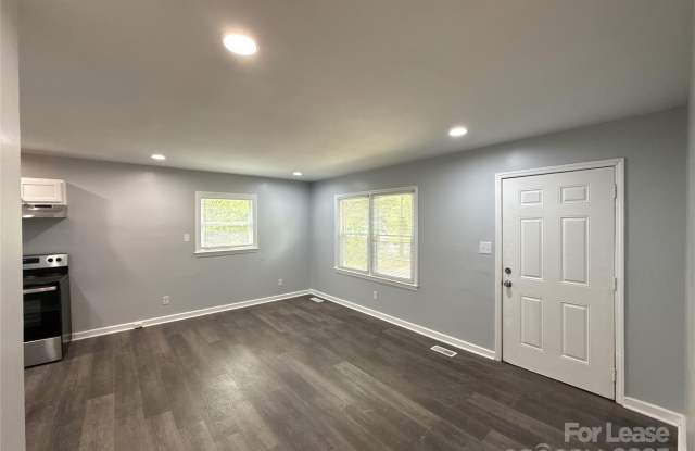 4912 Winchester Street