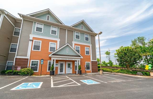 Student Housing- Commons at Knoxville