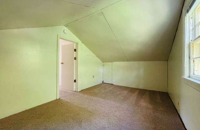 3 Bedroom 2 Bathroom house