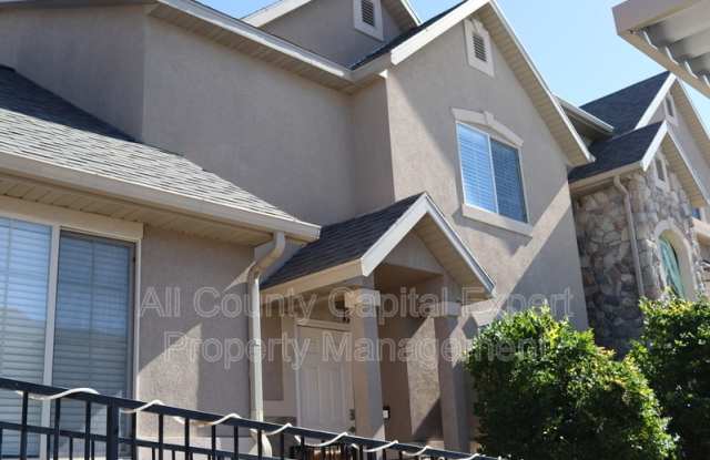 1166 N 220 W