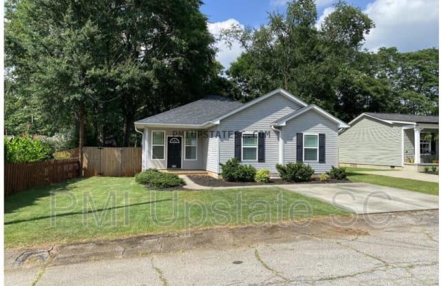 205 Palmer St - 205 Palmer Street, Greer, SC 29651