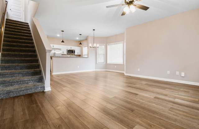 Pet Friendly Three Bedroom!