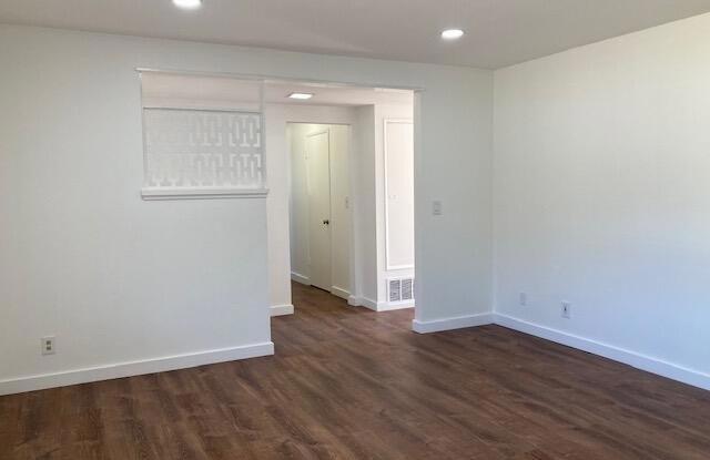 3916 Buckthorn Court