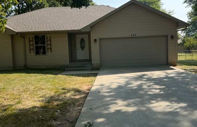 Photo of Beautiful Home Strafford, Missouri