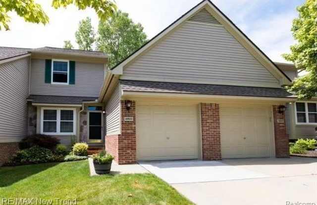 30835 CENTENNIAL Drive