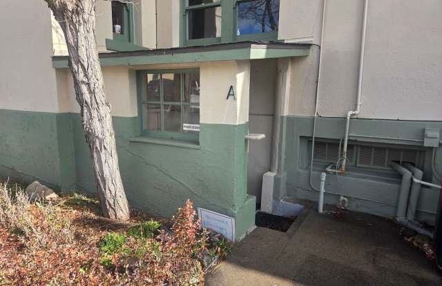 Photo of 323 N Leroux Street #A