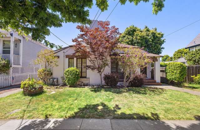949 Park St - 1 bedroom | 1 bath