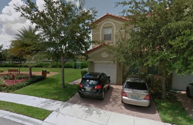 10983 NW 79th St - 10983 NW 79th St, Doral, FL 33178