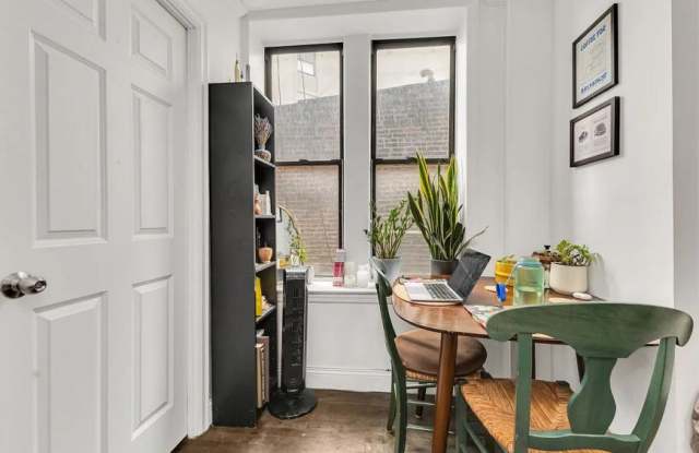 318 East 11th Street