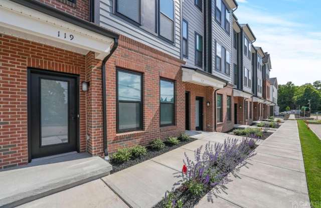 119 Lyla Lane