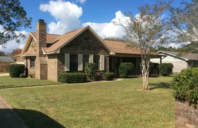 586 SEAPINE CIR - 586 Seapine Circle, Escambia County, FL 32506