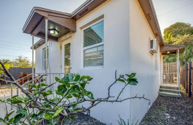 629 S K Street - 629 South K Street, Lake Worth, FL 33460