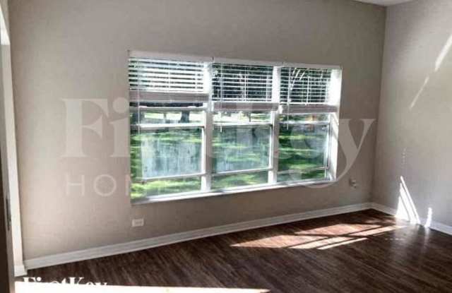 1335 Emerald Hill Way