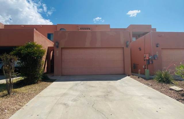 3860 Las Colinas Drive
