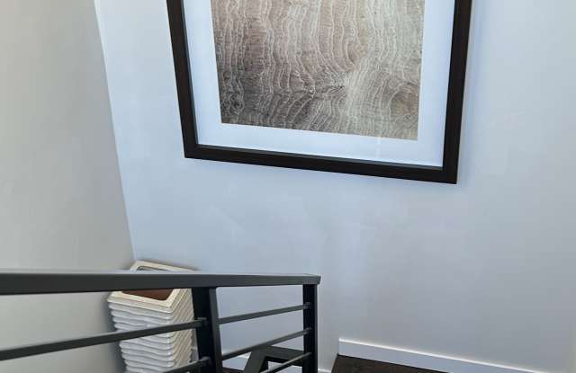 655 West Evans Avenue