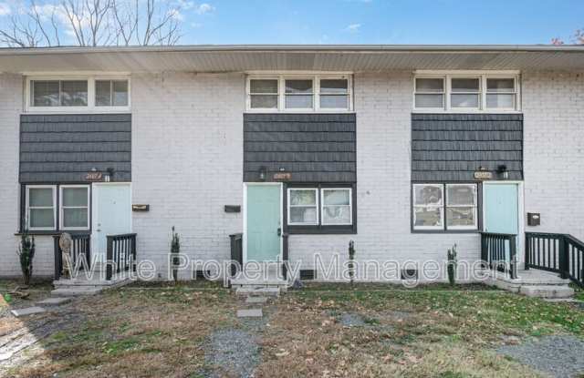 Photo of 2407 Julia Avenue