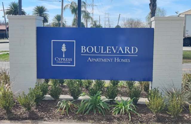 Boulevard Apartment Homes