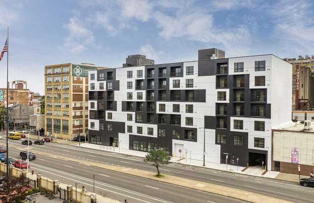 Photo of The Astir Callowhill