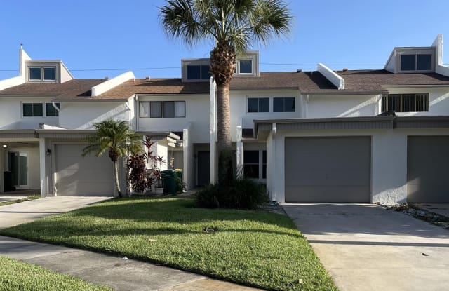 507 Summerset Court - 507 Summerset Court, Indian Harbour Beach, FL 32937